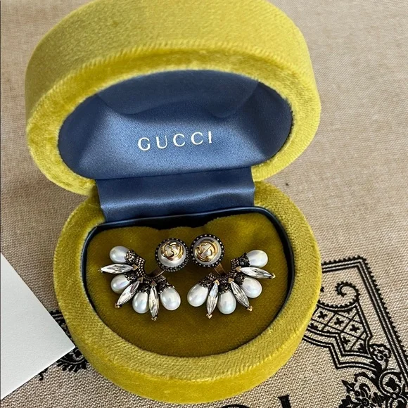 Gucci Gold and White Pearl Earrings - Picture 2 of 10